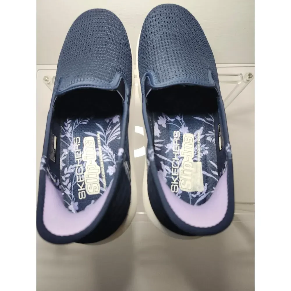 Skechers Women's Slip-ins Go Walk Travel Fiji Slip-Ons Navy Blue Sz 8